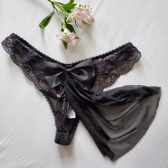 BRIDE| Bow And Veil Lace Panty - Picture 2 of 5